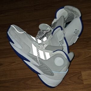 Adidas basketball shoes size 14 Men's Crazy BYW Pharrell Williams athletic shoes